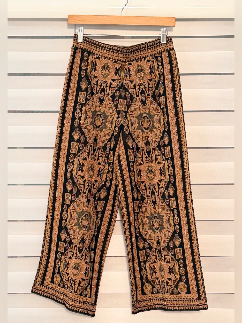 Zara Metallic Jacquard Wide Leg Cropped Pants Black Gold M